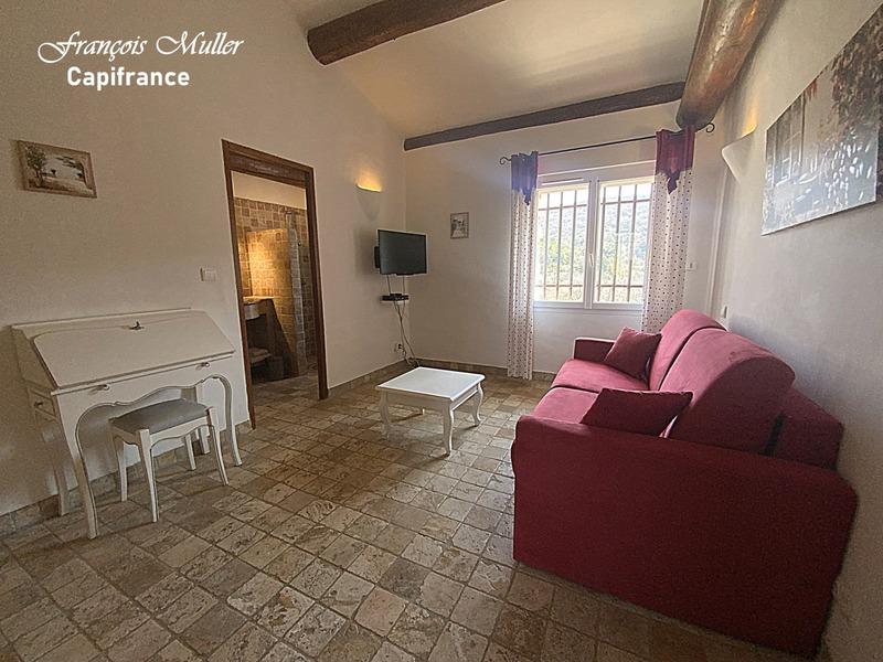 Fonds de commerce - 552 m²