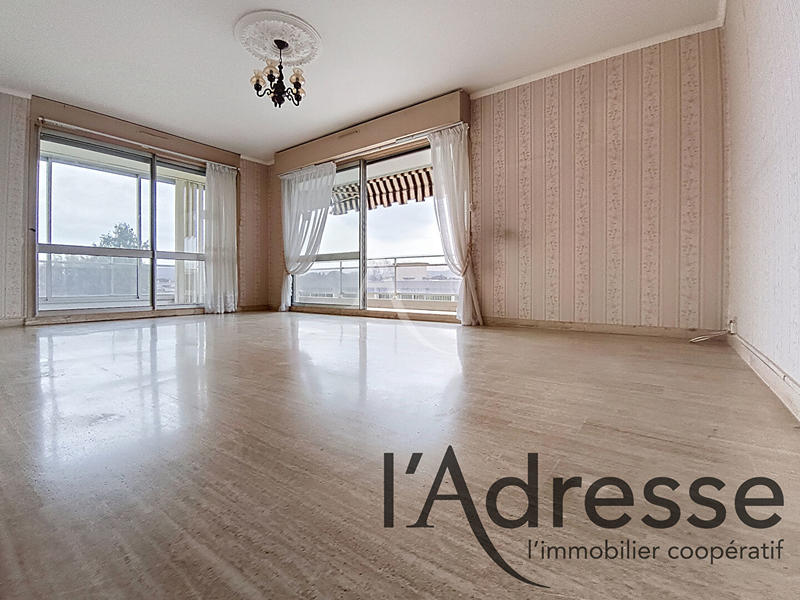 Appartement - 77 m² - 3 pièces