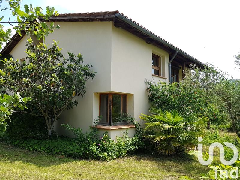 Maison de maîtres - 191 m² - 6 pièces