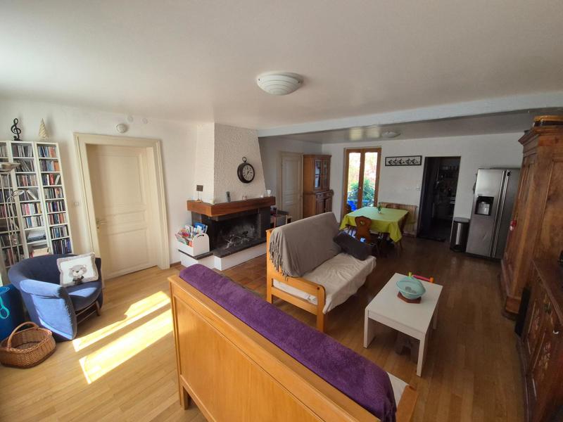 Maison - 166 m² - 8 pièces