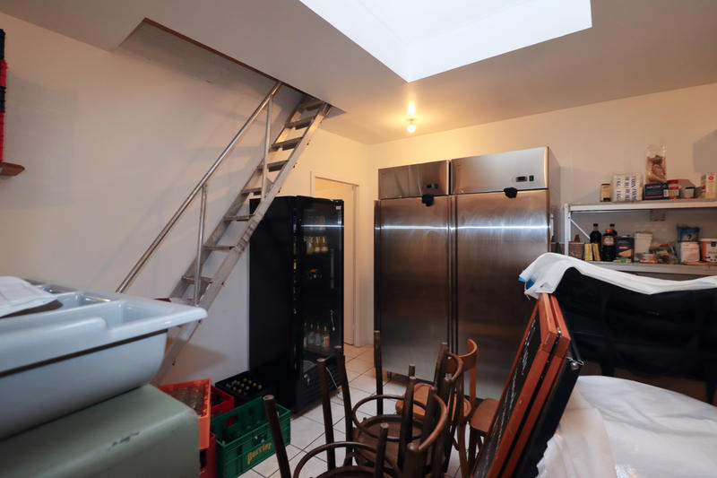Local commercial - 169 m²