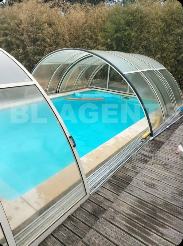 Longère - 334 m² - 6 pièces