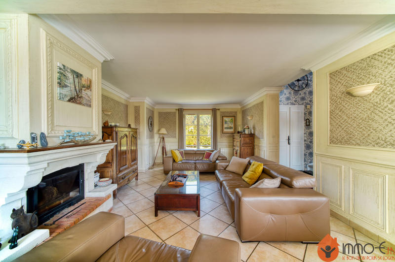 Maison - 140 m² - 7 pièces