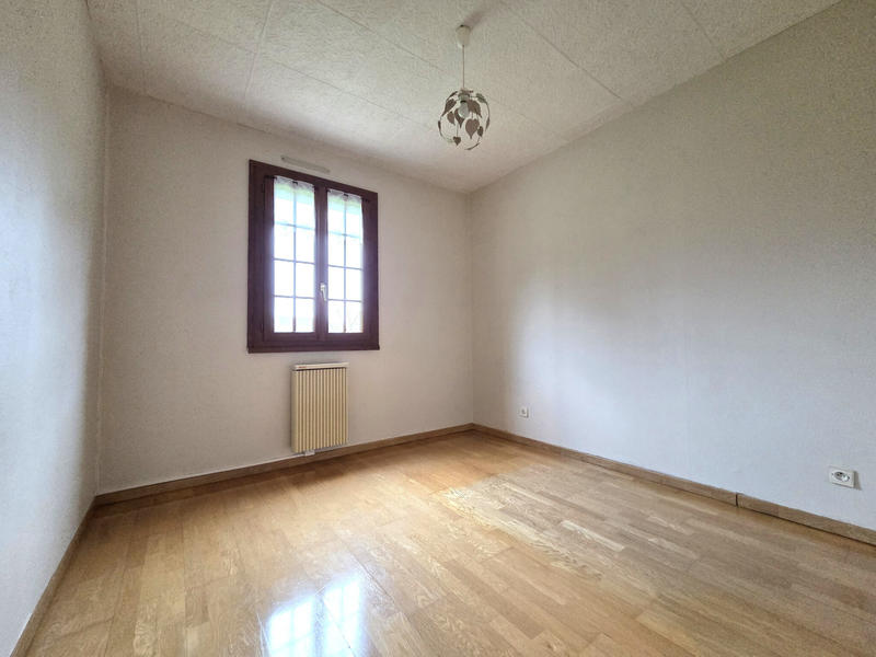 Maison - 94 m² - 5 pièces