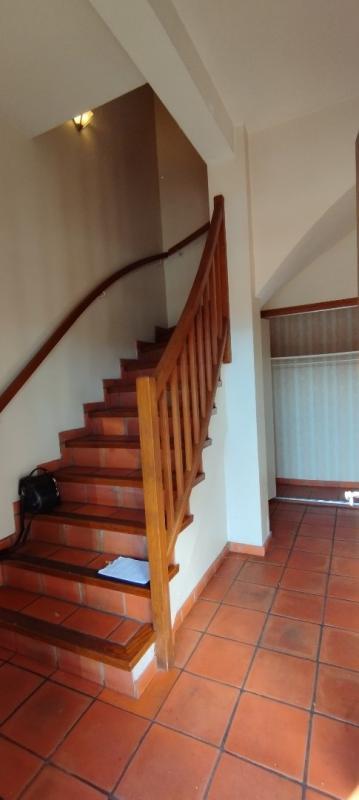 Local commercial - 5 pièces