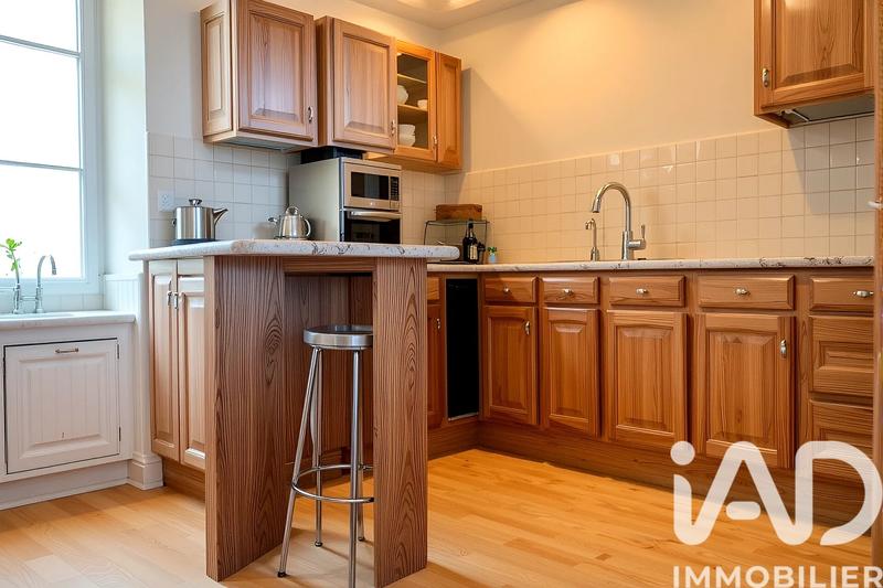 Local commercial - 170 m² - 7 pièces