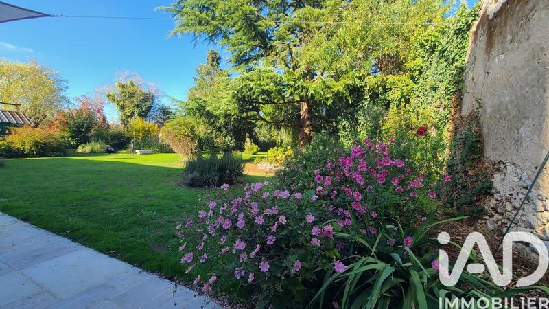 Maison - 301 m² - 11 pièces