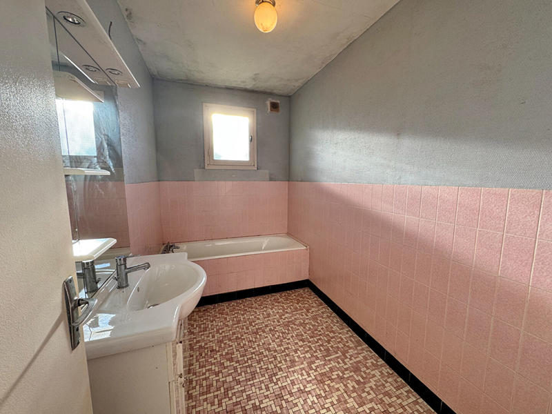 Maison - 79 m² - 5 pièces