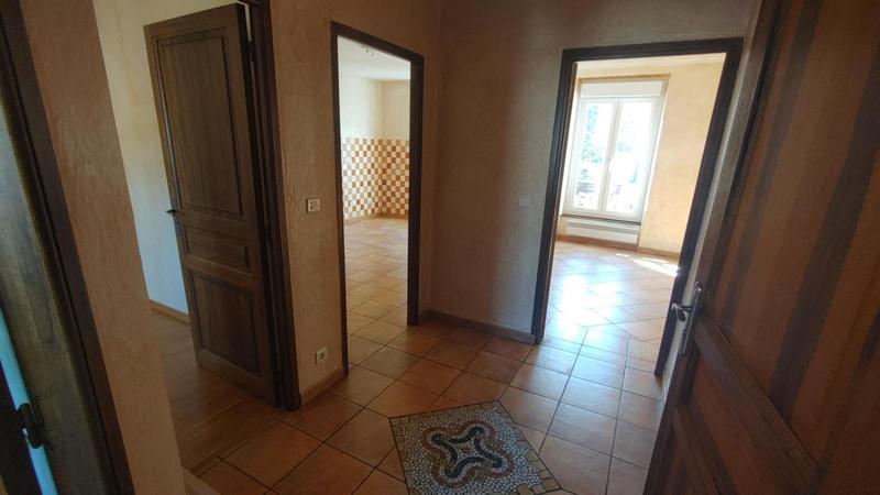 Appartement - 64 m² - 2 pièces