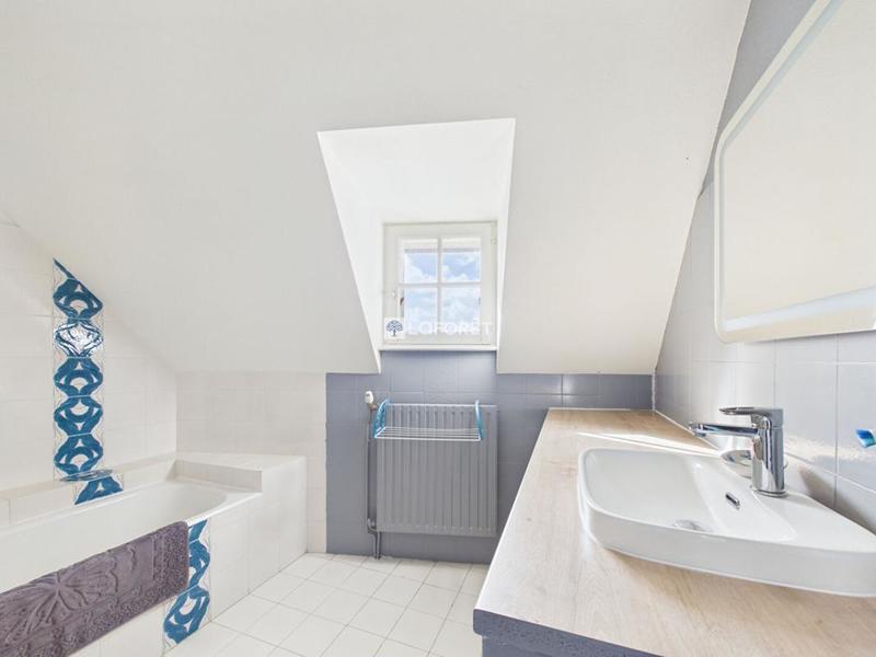 Maison en pierre - 112 m² - 5 pièces