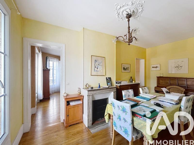 Maison de ville - 216 m² - 10 pièces