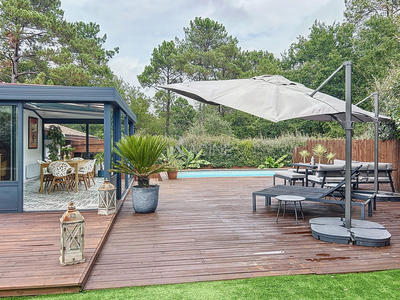 Maison - 190 m² - 5 pièces