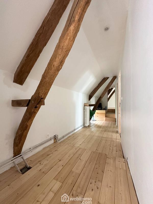 Maison - 140 m² - 6 pièces