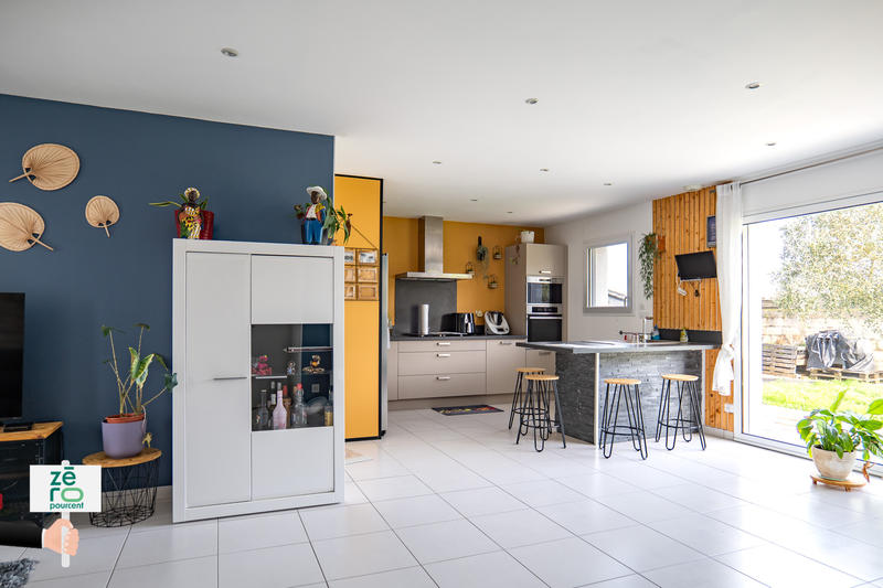Maison - 104 m² - 5 pièces