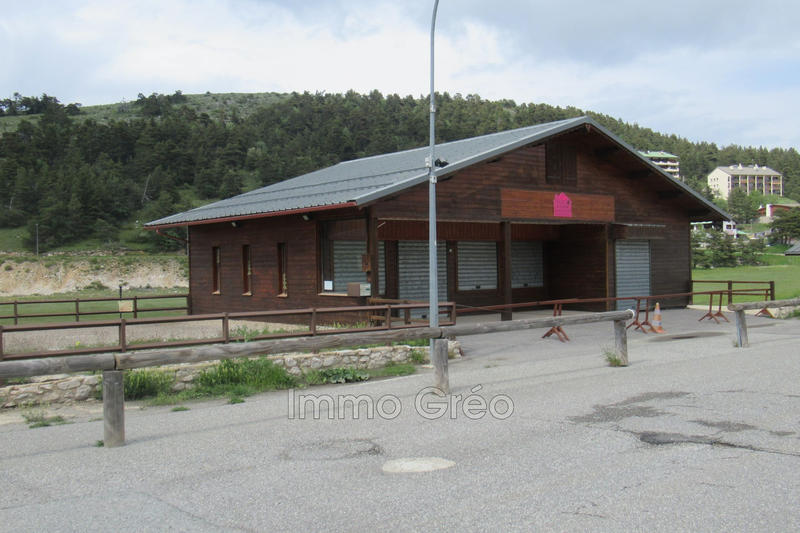 Local commercial - 170 m²