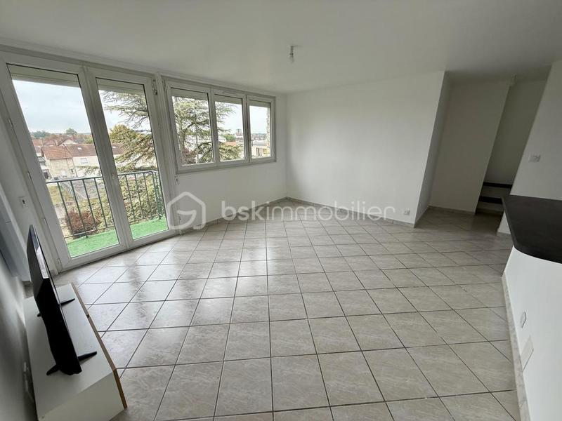 Appartement - 60 m² - 3 pièces
