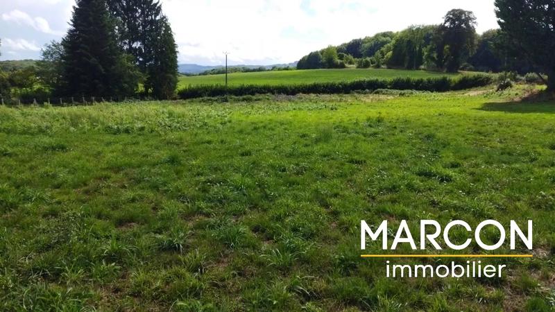 Terrain constructible - 2 000 m²