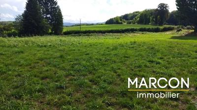 Terrain constructible - 2 000 m²