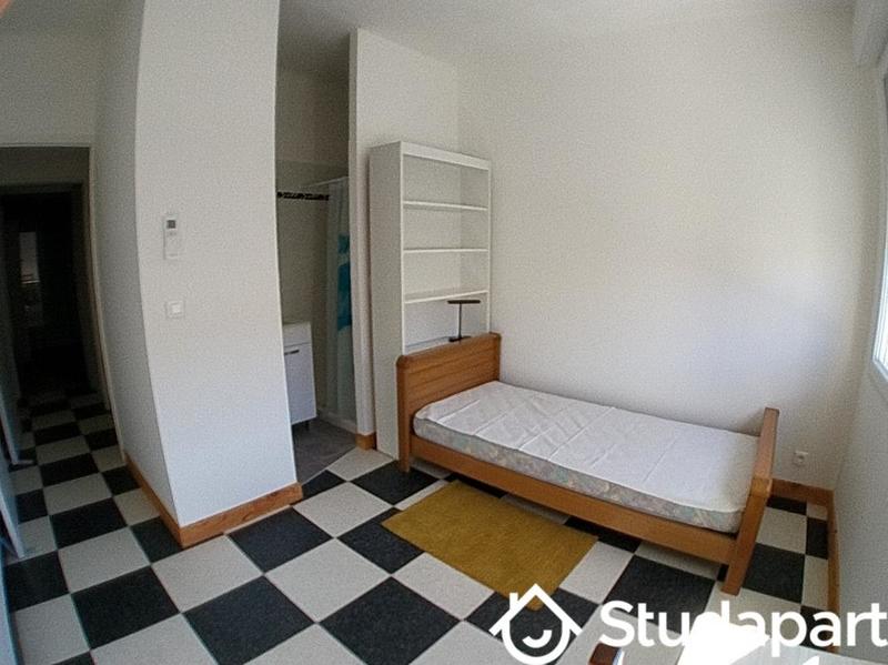 Chambre - 18 m² - 1 pièce