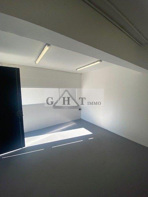Entrepôt - 100 m²