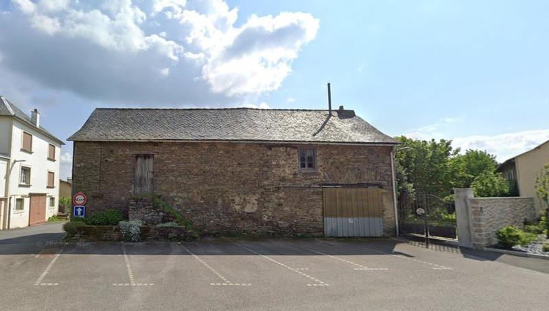 Maison - 200 m² - 4 pièces