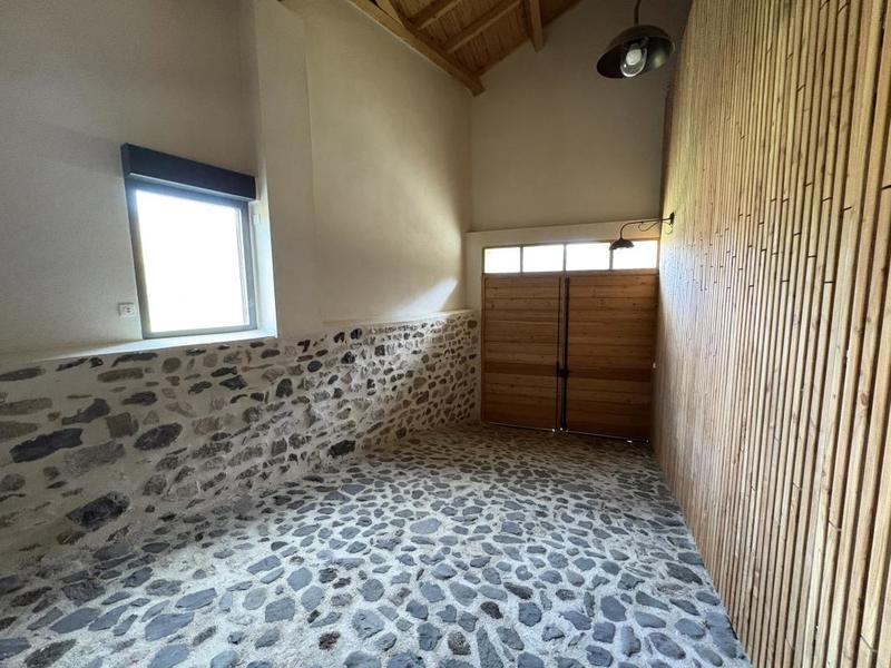 Maison - 160 m² - 4 pièces