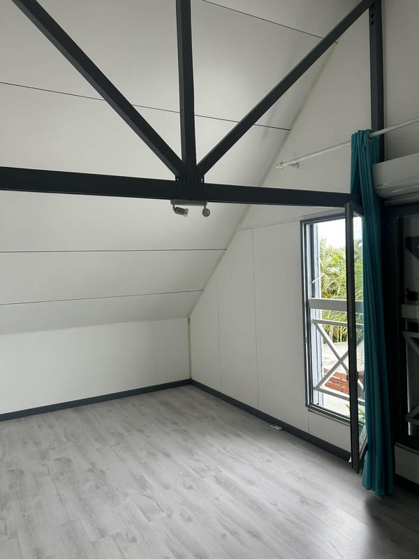 Maison - 137 m² - 5 pièces