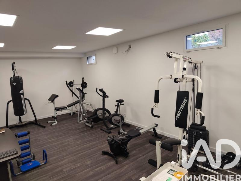 Maison de maîtres - 375 m² - 12 pièces