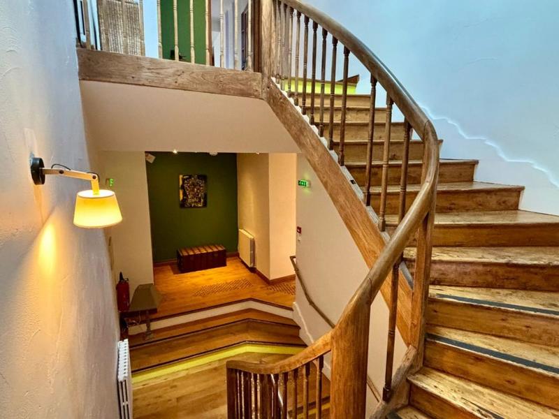 Hôtel particulier - 394 m² - 9 pièces