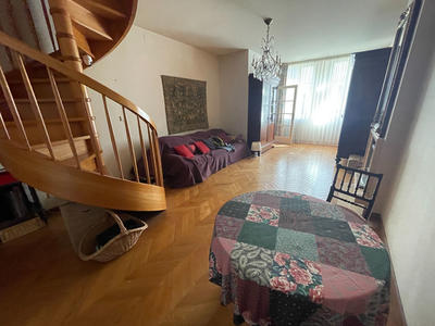 Maison - 92 m² - 4 pièces