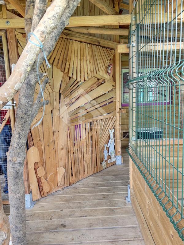 Maison - 210 m² - 5 pièces