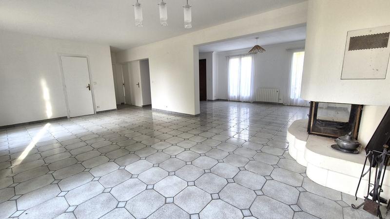 Maison - 135 m² - 6 pièces