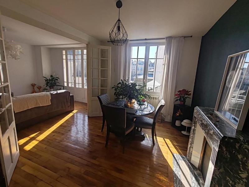 Appartement - 110 m² - 5 pièces