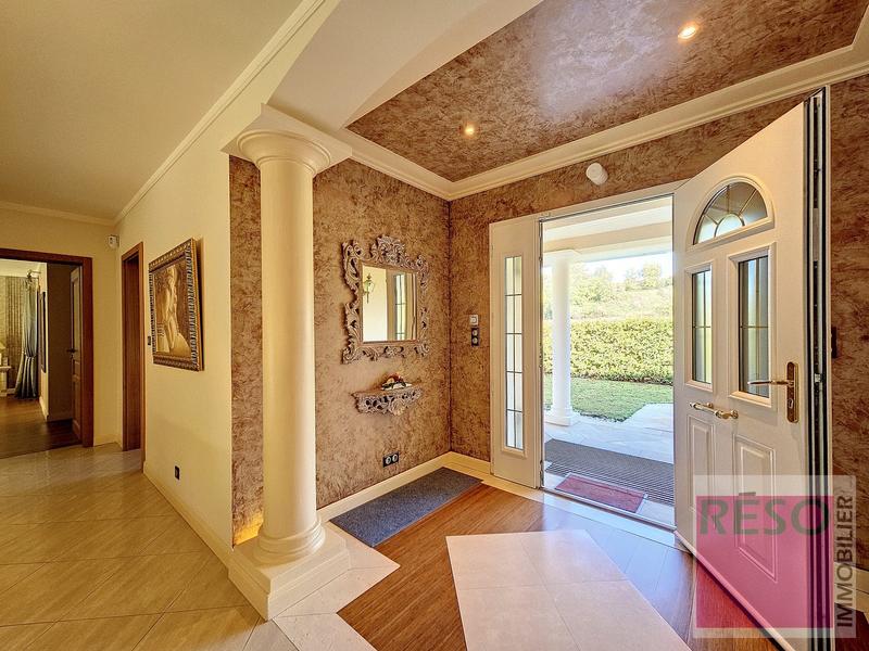 Villa - 274 m² - 7 pièces