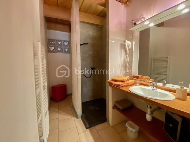 Demeure - 290 m² - 7 pièces