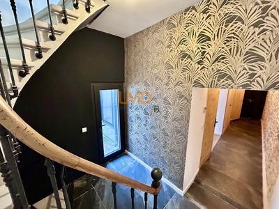 Maison - 135 m² - 5 pièces