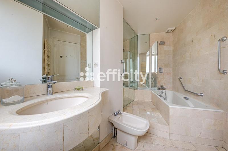 Appartement - 110 m² - 4 pièces