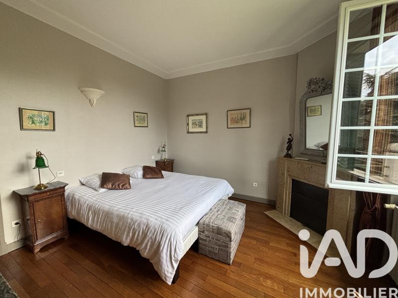 Maison - 291 m² - 7 pièces