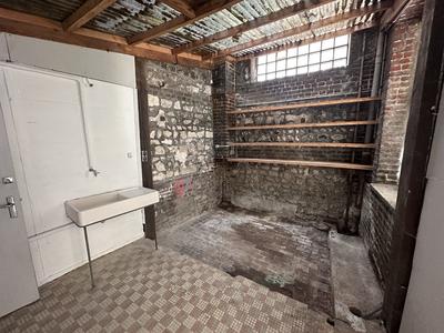 Fonds de commerce - Magasins - 54 m²