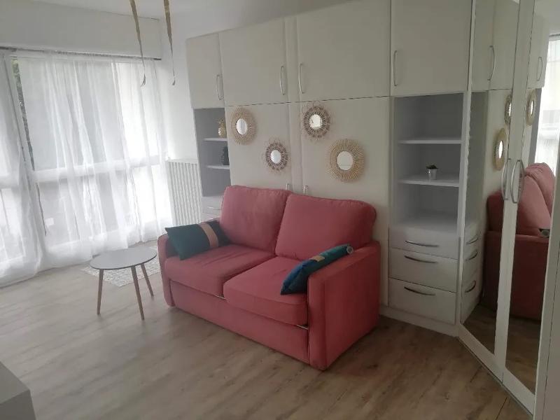 Studio - 25 m² - 1 pièce