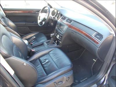 Skoda Superb Praha 2.0 Tdi 140 Cv