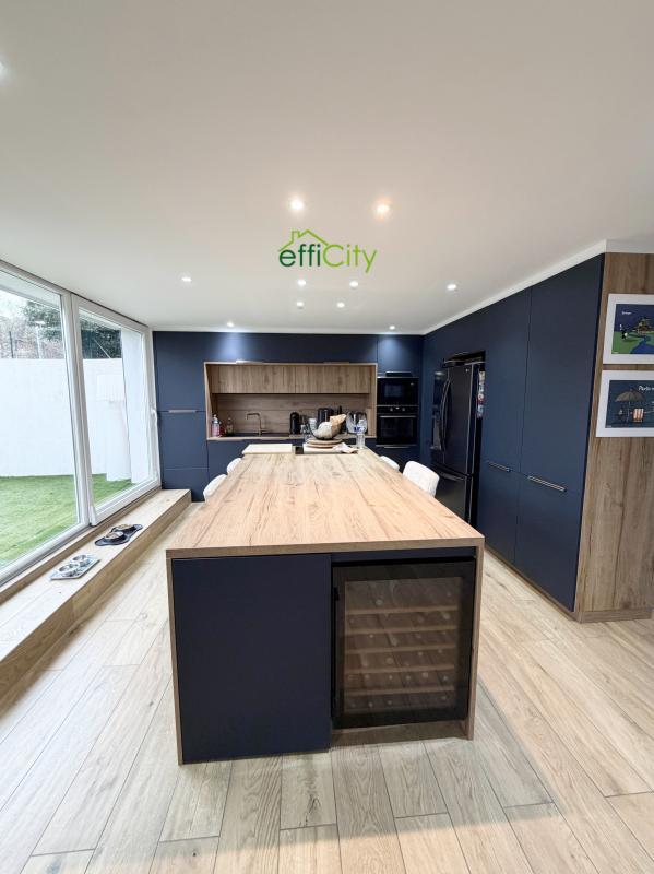 Appartement - 136 m² - 4 pièces