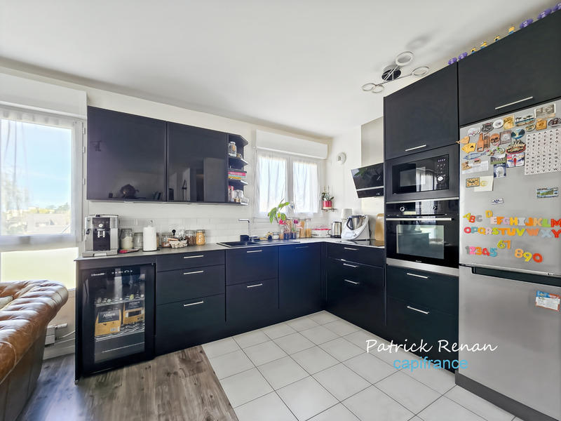 Appartement - 80 m² - 4 pièces