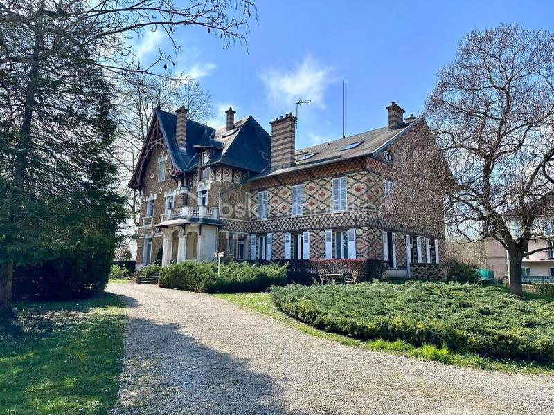 Duplex - 131 m² - 4 pièces