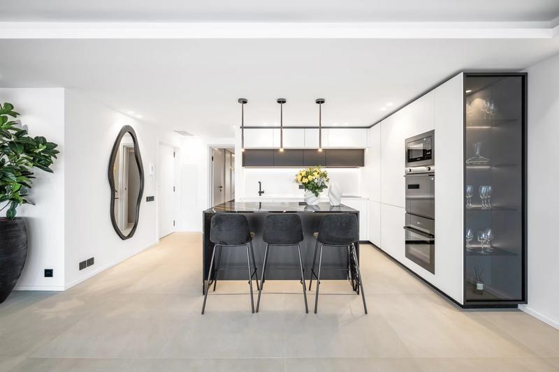 Appartement - 94 m² - 3 pièces