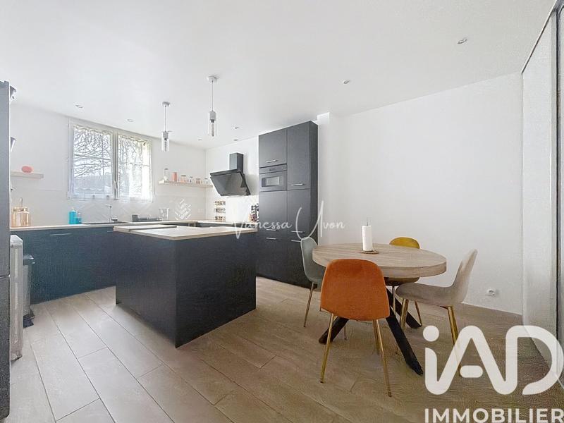 Appartement - 75 m² - 3 pièces