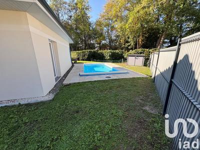 Maison - 100 m² - 4 pièces