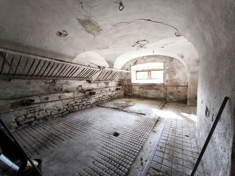 Maison - 225 m² - 7 pièces