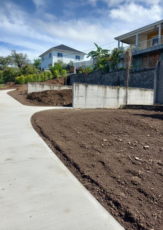 Terrain constructible - 1 171 m²