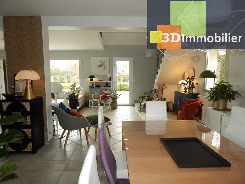 Maison - 147 m² - 8 pièces